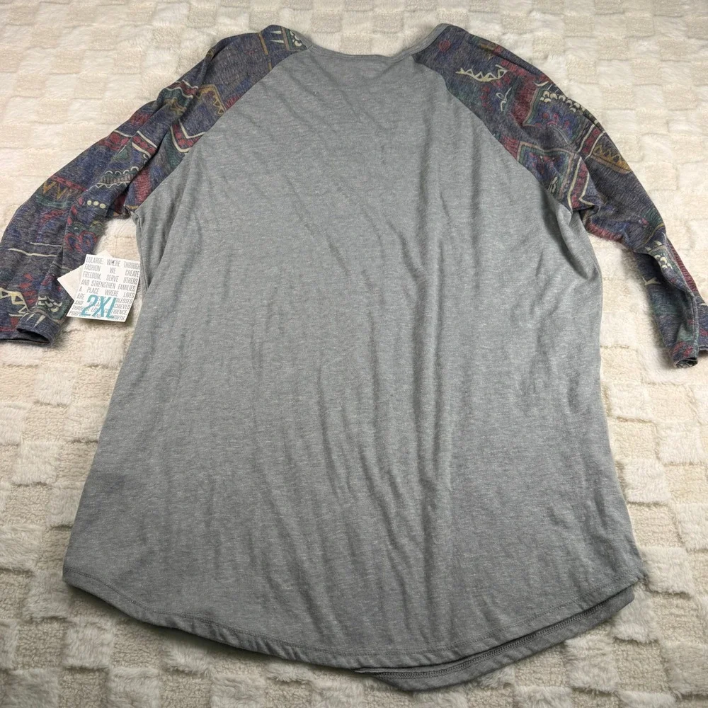 LuLaRoe Randy 2XL Gray Raglan Baseball Tee Multi-Color Geometric Pattern NWT